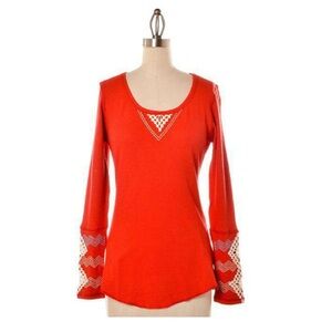 Judith March Long Sleeve Waffle Shirt Top in Red with‎ Crochet Diamond Sleeve L